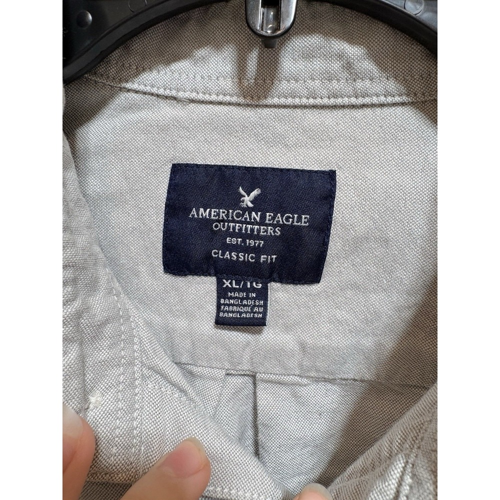 American Eagle Outfitters Men's XL Gray Classic Fit Embroidered Button-Down LS - Picture 3 of 6